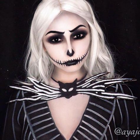 THIS IS HALLOWEEN THIS IS HALLOWEEENNNN  Gender bent Jack Skellington! What's Halloween without Jack  I was tossing up for so long on how to do this makeup but decided to do a more wearable look for Halloween that doesn't involved having your eyes shut or uncomfortable scleras  though, when I started painting the suit I was like what have I got myself into  Random piece of info; Halloween town is one of my favourite worlds in Kingdom Hearts, the costumes are just so cute  ... Cheshire Cat Makeup, Cat Makeup Tutorial, Carnaval Make-up, Skellington Costume, Makeup Clown, Fantasy Make-up, Jack Skellington Costume, Halloweenský Makeup, Halloween Make-up Looks