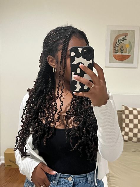 Hair For Passion Twist, Hair For Butterfly Locs, Mini Passion Twists, Water Wave Crochet Braids, Water Wave Crochet, Crochet Braids Hair, Wave Crochet, Passion Twists, Braided Hairstyles For Black Women Cornrows