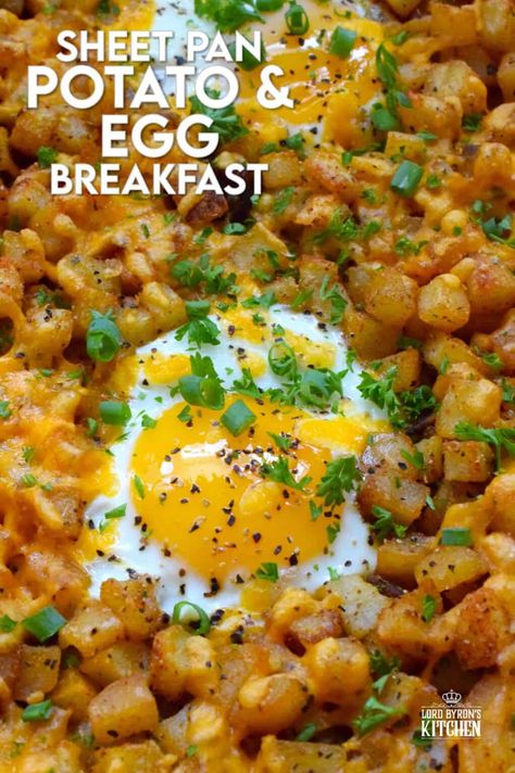 A one-pan breakfast recipe to feed a hungry and excited family is exactly what this Sheet Pan Potato and Egg Breakfast is all about! Frozen shredded hash browns are seasoned and baked in butter while eggs are cracked right on top with lots of shredded cheese. Who wouldn’t want this for breakfast on Christmas morning? #breakfast #brunch #sheetpan #hashbrowns #eggs Sheetpan Hashbrowns, Breakfast Steak And Eggs, Shredded Hashbrown Recipes, Potato Egg Bake, Potato And Egg Breakfast, Steak Breakfast, Family On Christmas, Shredded Hash Browns, Frozen Breakfast