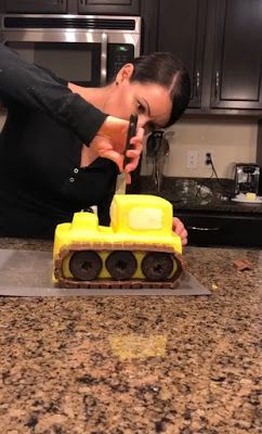 Skid Steer Birthday Cake, Skid Steer Cake, Dump Truck Birthday Cake, Boys Bday Cakes, Tractor Birthday Cakes, Construction Birthday Party Food, Digger Cake, Black Frosting, Truck Birthday Cakes