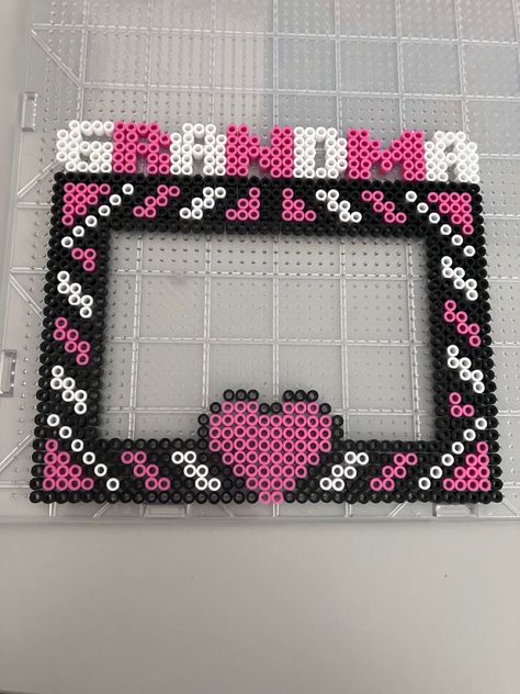 Perler Bead Picture Frames Patterns, Perler Bead Picture Frame Pattern, Picture Frame Perler Beads, Mom Perler Beads, Perler Bead Frame Pattern, Perler Bead Picture Frames, Perler Bead Frame, Barbie Perler Beads, Perler Princess