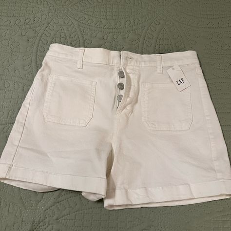 Gap High Waist Button Fly Shorts. 4” Inseam. New With Tag. Purchased In Japan. Size 27. Pleated Dress Short, Printed Summer Shorts, Preppy Shorts, Shorts For Girls, Olive Shorts, Cheeky Shorts, Chambray Shorts, Gap Shorts, High Waist Shorts