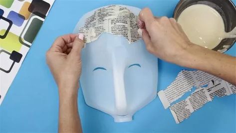 Comment faire un masque en papier mâché (pour les enfants) Paper Machet Masks, Diy Halloween Mask Paper Mache, Paper Mache Costume Head, Paper Mask Making, Paper Mache Masks, Rainy Wednesday, Face Masque, Papiye Mashe Papier Mache, Paper Mache Mask