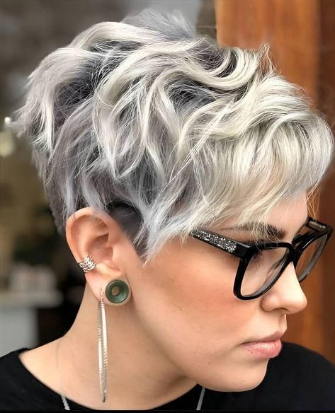 Choppy Pixie, Pixie Haircut For Round Faces, Silver Hair Color, Pixie Haircut For Thick Hair, Short Hair Undercut, Undercut Pixie Haircut, Long Pixie, Undercut Pixie, Short Hair Over 60