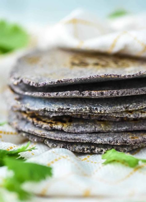 Corn Tortilla Recipes, Blue Corn Tortillas, Chicken Mole, Homemade Corn Tortillas, Boiled Egg Diet Plan, Diet Recipes Easy, Blue Corn, Boiled Egg Diet, Best Low Carb Recipes