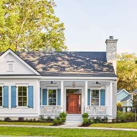 Adaptive Cottage House Plan Front Exterior Magnolia Cottage Southern Living, Southern Living Adaptive Cottage, Cove Cottage Southern Living, Southern Living Cottage, Southern Cottage House Plans, Southern Cottage Homes, Farmhouse Flip, Beachside Bungalow, Southern Living House