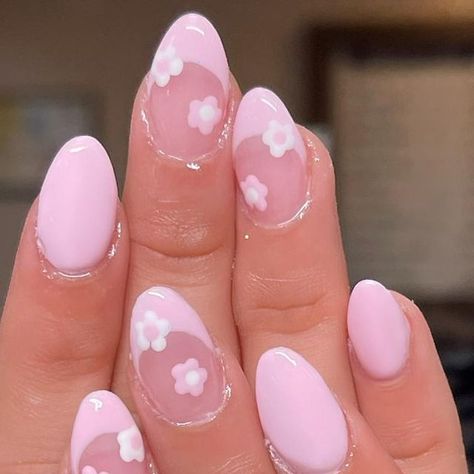 ASHLEY NINH | NAIL TECH on Instagram: "this pink is perfect!!🌸  #pinknails #nails #naildesign #naildesigns #nailart #nailinspo #nailinspiration #almondnails #ovalnails #flowernails #simplenails #cutenails #babypinknails #shortnails #funnails #easynailart #nailtech #naillove" Nails Ideas For 10-11, Easy Nail Art Drawings, Cute Spring Nails Short Almond, Small Flower Nails Design, Pink Flower Nails Simple, Cute Nails For 10-12 Short, Cute Short Pink Nail Designs, Nail Designs For Short Nails Pink, Nail Designs For 10 Year