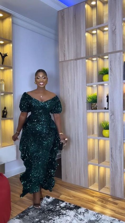 Emerald Asoebi Styles, Nigerian Lace Styles Dress Modest, Modest Lace Gown Styles, Simple Material Gown Style In Nigeria, Latest Sequence Gown Styles, Sawing A Dress, Nigerian Lace Styles Dress Wedding, Emerald Green Lace Styles, Shivonne Dress Styles