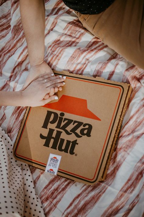 Pizza hut engagement photo shoot Pizza Advertising, Detroit Pizza, I Love Pizza, Pizza Boxes, Brand Ideas, Love Pizza, Pizza Hut, Stop Motion, Engagement Photos