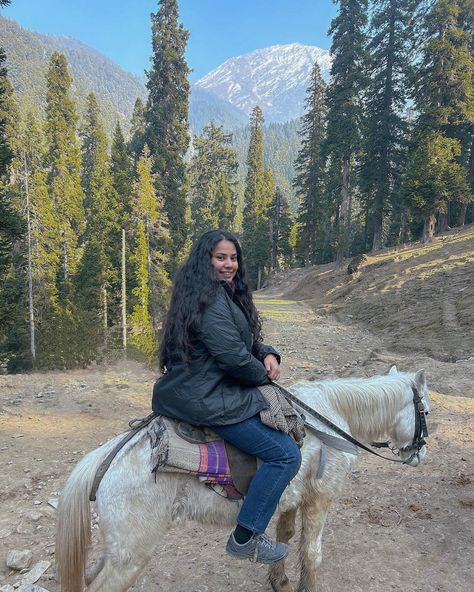 Just a horse and me in the valley of Kashmir. 1st picture- 📍Sonmarg You can take a pony ride to visit the Thajiwas glacier do it by afternoon if you are visiting in the winters as it gets really cold after the sunlight goes. 2nd picture- 📍Pahalgam You can also take a pony ride in the meadow of Pahalgam which takes you to the plain ground on the top which is an absolutely heaven 😍 The person going with you handling the horses gives such nice information and tells really great stories and the... Pony Rides, A Pony, The Meadows, Great Stories, A Horse, The Valley, Do It, Horses