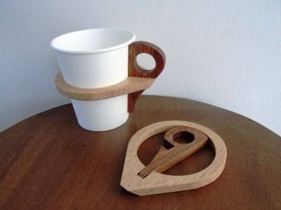 Coffee Cup, Holder, Don't burn Yourself, Add a Ring to hold cup. by PSomeone - Thingiverse Tre Kunst, Into The Wood, Diy Holz, Wooden Projects, Into The Woods, Small Wood Projects, Teds Woodworking, Diy Wood Projects, Wood Shop