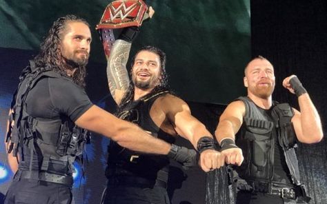 Roman Reigns Dean Ambrose, Wwe Live Events, The Shield Wwe, Wwe Superstar Roman Reigns, Wwe Roman Reigns, Wrestling Superstars, Wrestling Wwe, Dean Ambrose, The Shield