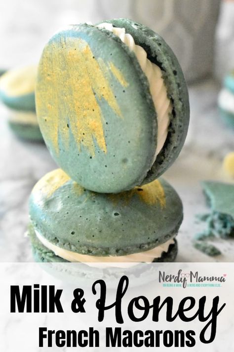 Honey Macarons, French Macaroon Recipes, Macaron Filling, Macaroon Cookies, Macaron Flavors, Macaron Cookies, French Macaroons, Macaroon Recipes, Macaron Recipe