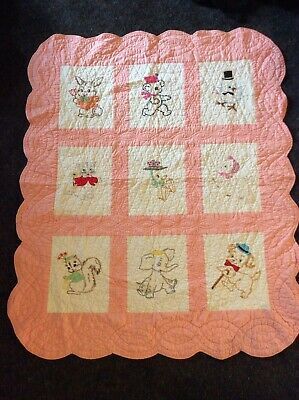 sewing patterns for baby girls Embroidery Quilts Ideas, Vintage Quilt Patterns 1930, Baby Blanket Embroidery, Baby Quilt Ideas, Baby Quilts Easy, Vintage Baby Quilt, Animal Baby Quilt, Crib Quilts, Vintage Crib