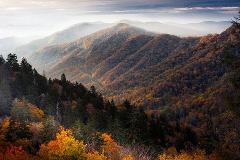 10 places to stop along the way from Chattanooga to The Great Smokey Mountains Fall Getaways, Shenandoah National Park, Appalachian Mountains, Great Smoky Mountains National Park, Smoky Mountain National Park, Mountain Town, Appalachian Trail, Rocky Mountain National Park, Blue Ridge Mountains