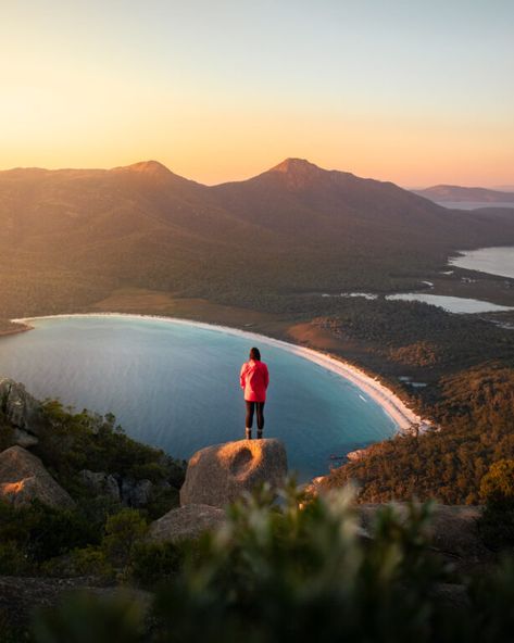 Mt Amos Hike Tasmania Road Trip, Forest Falls, Sunrise Photos, Australia Travel Guide, Adventure Inspiration, Waterfall Hikes, Fall Hiking, Free Camping, Camping Spots