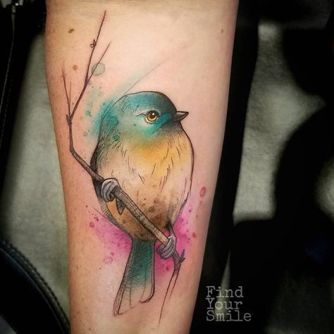 Russell Van Schaick is kicking ass with his phenomenal watercolor tattoos. This awesome bird tattoo is one of the 59 mesmerising watercolor tattoos we have to show you. Thanks for caring, thanks for sharing. Bird Tattoo Design, Bird Tattoo Ideas, Watercolor Tattoo Artists, Watercolor Bird Tattoo, Mother Nature Tattoos, Favorite Tattoos, Super Tattoo, Worlds Best Tattoos, Tattoo Bird