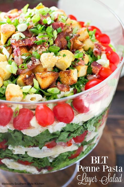 Blt Macaroni Salad, Blt Salad Recipe, Trifle Bowl Recipes, Layered Pasta, Layer Salad, Penne Pasta Recipes, Seven Layer Salad, Layered Salad Recipes, Blt Salad