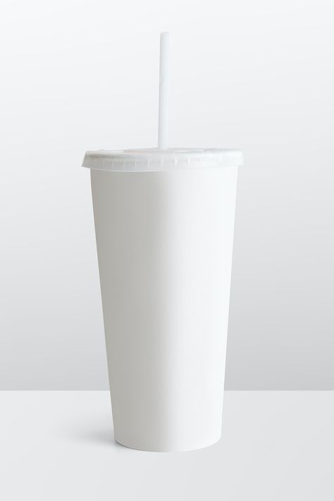 White disposable cup with a plastic lid and a straw  | premium image by rawpixel.com / Teddy Rawpixel Kotak Bento, Streetwear Tshirt Design, Soda Cup, Bird Logo Design, Printable Wall Art Quotes, Design Mockup Free, Cup Mockup, Ui Design Website, Creative Coffee