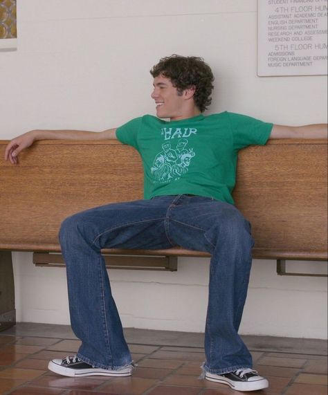 Seth Cohen Outfit, Adam Brody 2000s, The Oc Seth Cohen, The Oc Seth, Jd And Veronica, 2000s Men, Oc California, Seth Cohen, Gilmore Guys