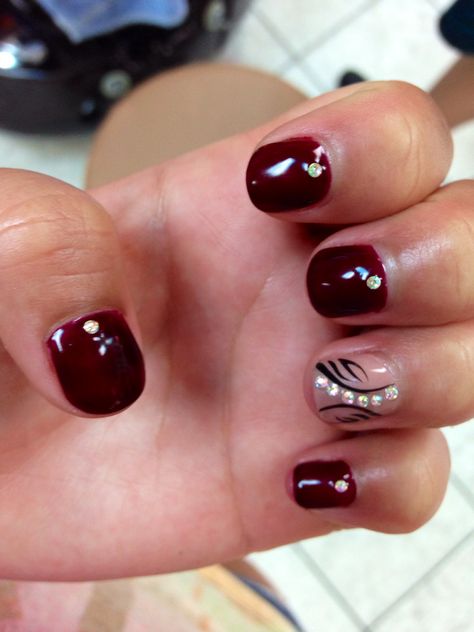 Maroon & nude nails Maroon Dress, Nude Nails, Nails, Beauty