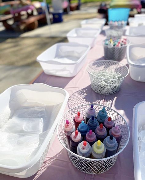 Crafts To Do At Birthday Parties, Tye Dye Station, Tie Dye Birthday Party Games, Groovy Party Activities, Tie Dye Birthday Party Activities, Tie Dye Station, Kids Tie Dye Party, Tie Dye Station Birthday Parties, Bday Party Activities