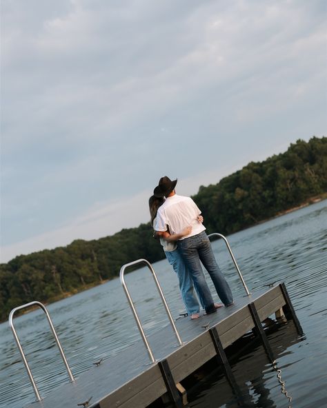 Engagement Couples Portrait Poses | boat dock Couples Portrait, Weather Seasons, Springfield Mo, Boat Dock, Portrait Poses, Couple Portraits, Engagement Shoots, Engagement Couple, Warm Weather