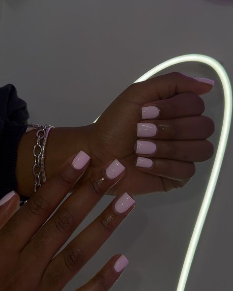 Perfect nude! It’s her ring for me though🥺😍 | Instagram Short Acrylic Plain Nails, Plain Solid Color Nails, Biab Nails Plain, Fuschia Nails Gel, Pink Nails Basic, Biab Nails Pink, Summer Nail Ideas 2024, Plain Pink Nails, Plain Acrylic Nails