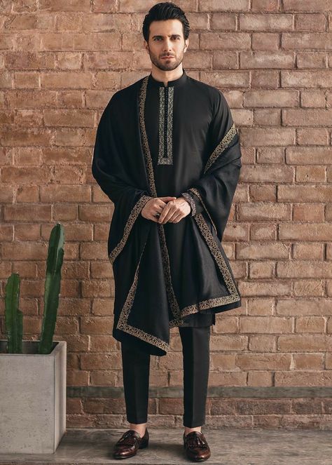 Men's kurta pajama/pant design idea Sadaf Fawad Khan, Kurta Designs Men's, Make Up Guide, India Fashion Men, Indian Wedding Suits Men, Indian Wedding Clothes For Men, Fawad Khan, Boys Kurta Design, Wedding Kurta For Men