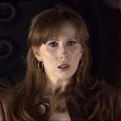 Donna Noble Icon, Martha Doctor Who, Single Pfp, Doctor Who Companion, Catherine Tate, Doctor Who 2005, Aesthetic Doctor, Female Icons, Donna Noble