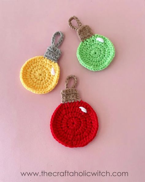 Crochet Round Ornaments, Free Crochet Ornament Patterns, Crochet Star Pattern, Crochet Christmas Baubles, Free Crochet Snowflake Patterns, Christmas Crochet Ornaments, Crafts That Sell, Christmas Bazaar Ideas, Crochet Star Patterns