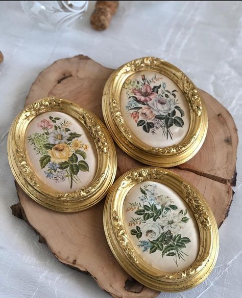 Wall Decor French Country, French Country Aesthetic, Thrift Flip Ideas, Etsy Artwork, Rococo Art, Chabby Chic, Cottage Aesthetic, Gold Wall Decor, Vintage Mirror Wall