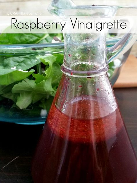 Walnut Salad Dressing, Vinegrette Recipe, Walnut Feta Salad, Raspberry Vinegarette, Raspberry Salad Dressing, Raspberry Vinaigrette Recipe, Raspberry Vinaigrette Dressing, Raspberry Vinaigrette Salad, Raspberry Salad