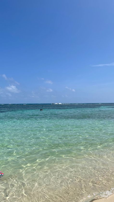 Colombia San Andrés Playa colores azul Aestethic Things, Palm Tree Sunset, Vision Board Pictures, Jamaica Travel, Vision Board Manifestation, Dream Travel Destinations, Future Lifestyle, Cabo San Lucas, Beach Vibe