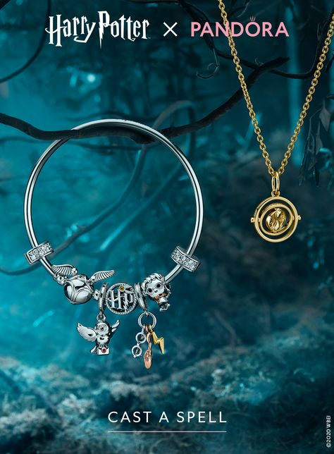 Harry Potter Pandora Bracelet, Harry Potter Pandora Charms, Harry Potter Bracelets, Harry Potter Jewellery, Harry Potter Things, Harry Potter Charm Bracelet, Harry Ron And Hermione, Pandora Harry Potter, The Golden Snitch