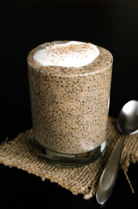 Vanilla Chai Chia Pudding (vegan, gluten-free) Cleansing Recipes, Chai Pudding, Chia Pudding Vegan, Chia Recipes, Chia Puding, Chia Seed Recipes Pudding, Chia Recipe, Vegan Breakfasts, Chia Seed Recipes