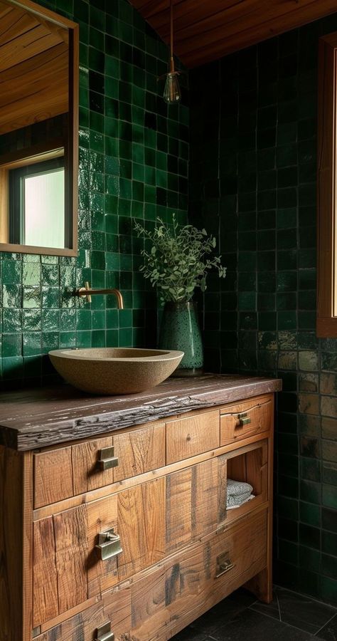 Rustic Green Bathroom, Gregorian House, Vanity Interior Design, 70s Bathroom Decor, Bathroom Vanity Trends, 70s Bathroom, Dark Green Bathrooms, Eclectic Bathroom, Retro Bathrooms