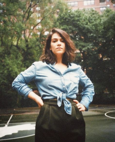 ALOTO Abbi Jacobson, Middle Aged Women, Most Beautiful People, Middle Age, Celebrity Crush, Pretty Woman, Beautiful People, My Girl, Most Beautiful