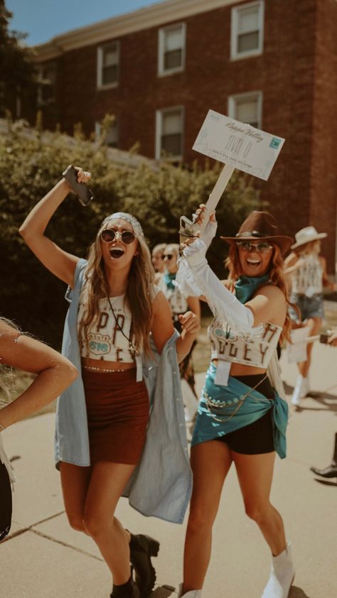 Bid day theme idea, Next stop… Kappa Valley! #kappavalley #biddaytheme #bidday #kappakappagamma Kappa Bid Day Themes, Valley Bid Day Theme, Life Is Good Bid Day Theme, Lolapalooza Bid Day, Kappa Valley Bid Day, Bid Day Ideas, Recruitment Ideas, Sorority Bid Day, Bid Day Themes