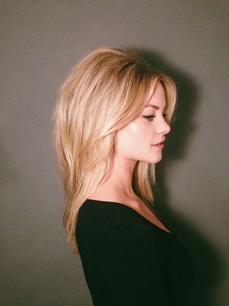 Beauty BRIGITTE BARDOT | The Diary Issue | Bloglovin’ Brigitte Bardot Hair, Bardot Hair, Messy Hair Updo, Side Bangs Hairstyles, Chignon Hair, Long Blonde, Hair St, Long Blonde Hair, Hairstyles For Round Faces