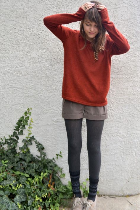 Jumper Shorts Outfit, Shorts And Tights, Librarian Style, Grey Tights, Fall College Outfits, Tights Socks, Clothing Aesthetic, Winter Shorts, Fashion Sweaters