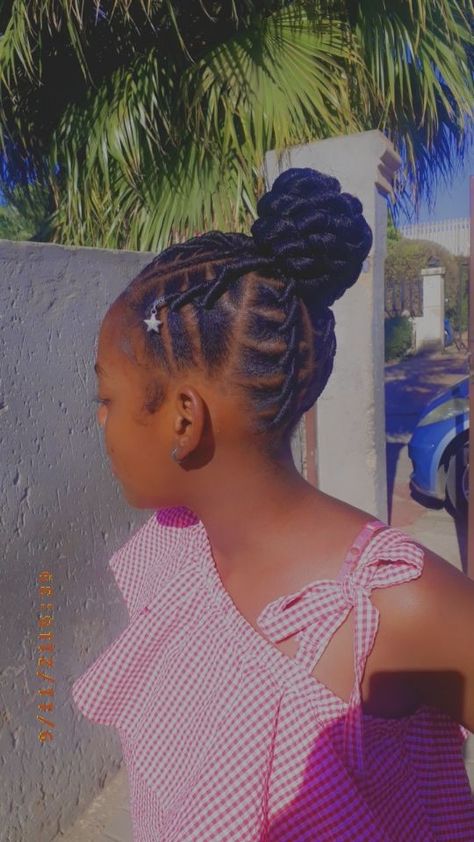 We specialise on natural maintenance grooming treatment and steaming styling say goodbye to pain no heat no blow drying Bobby Wool Hair Styles, Wool Hairstyles For Kids, Mabhanzi Hairstyles With Brazilian Wool, Mabhanzi Hairstyles, Brazilian Wool Hairstyles, Afro Hair Care, Weave Hairstyles Braided, Shaved Hair Cuts, Instagram Hairstyles