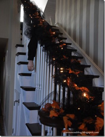 Wrap black tulle around light strands. I love this idea! Black Garland, Annual Halloween Party, Halloween Things, Elegant Halloween, Halloween Garland, Birthday Halloween Party, White Lights, Admit It, Halloween Inspiration