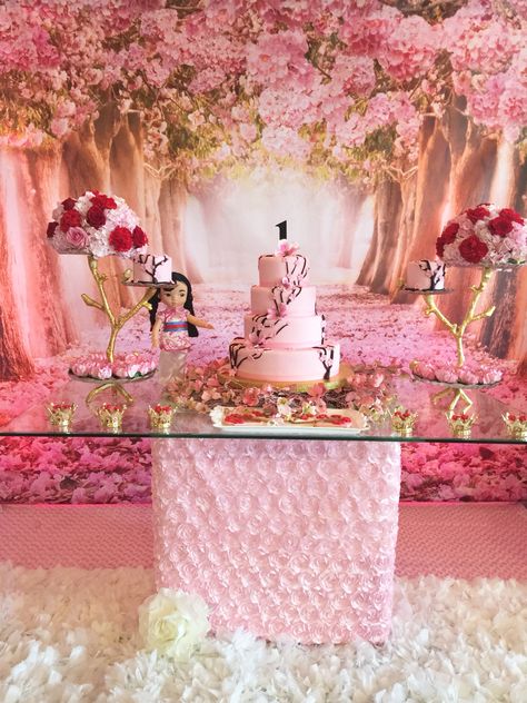 Chinese Birthday Party Ideas, Mulan Cherry Blossom, Mulan Birthday Party, Chinese Theme Parties, Mulan Birthday, Mulan Party, Cherry Blossom Party, Sakura Wedding, Chinese Birthday