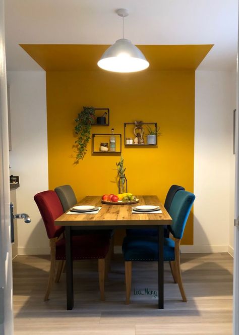 Wall In Kitchen, Yellow Accent Walls, Mustard Yellow Walls, Yellow Dining Room, Room Wall Colors, Yellow Wall, Pinterest Room Decor, Living Room On A Budget, Yellow Walls