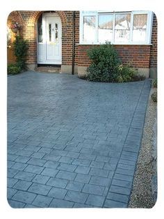 Front Driveway Ideas, Imprinted Concrete Driveway, Front Garden Ideas Driveway, Block Paving Driveway, Garden Ideas Driveway, Stamped Concrete Driveway, Modern Driveway, Driveway Ideas, Paving Ideas