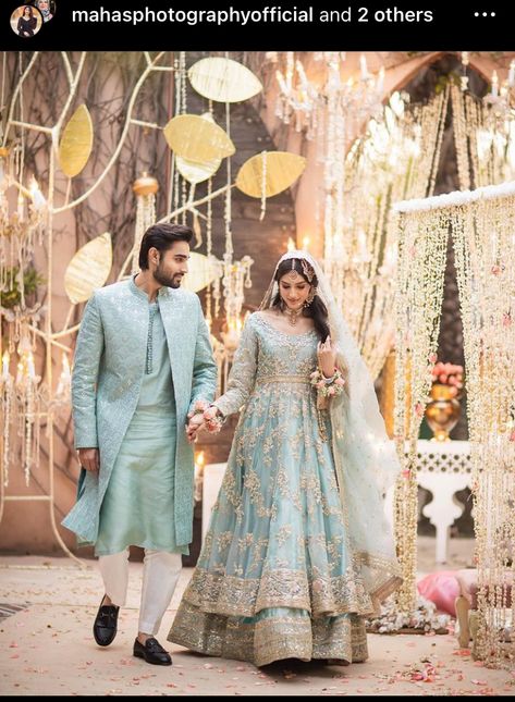 Groom Pakistani Wedding Outfits, Bride And Groom Matching Outfits, Matching Outfits For Wedding, Couple Dress Matching Indian, Groom Photoshoot Poses, Couple Wedding Dress Indian Matching, Bride And Groom Indian Wedding Outfit, Bridal Dress Ideas, Bride And Groom Matching