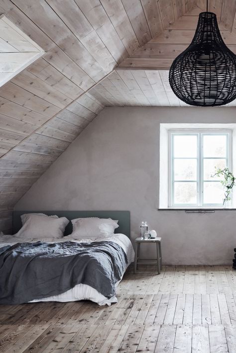 Attic bedroom with wood walls Wall Paneling Makeover, Small Room Paint, Wood Paneling Makeover, Wood Walls Bedroom, Paneling Makeover, Beadboard Wainscoting, Bespoke Beds, Painting Wood Paneling, Attic Bedroom