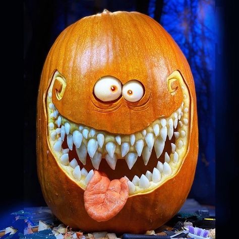 40+ Best Pumpkin Carving Design Ideas for Halloween 2021 Cookie Monster Pumpkin, Halloween Pumpkin Images, Funny Pumpkin Carvings, Minion Pumpkin, Creative Pumpkin Carving, Amazing Pumpkin Carving, Easy Pumpkin Carving, Pumpkin Images, Pumpkin Carving Designs