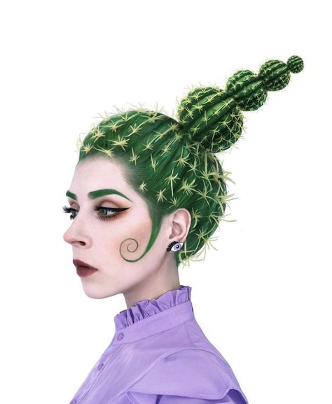 Avant Garde Hair, Clever Halloween Costumes, Face Art Makeup, Crazy Hats, Wacky Hair, Art Costume, 다크 판타지, Hair Locks, Hair Shows